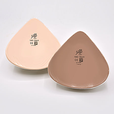 1042 Triangle Lightweight Breast Form