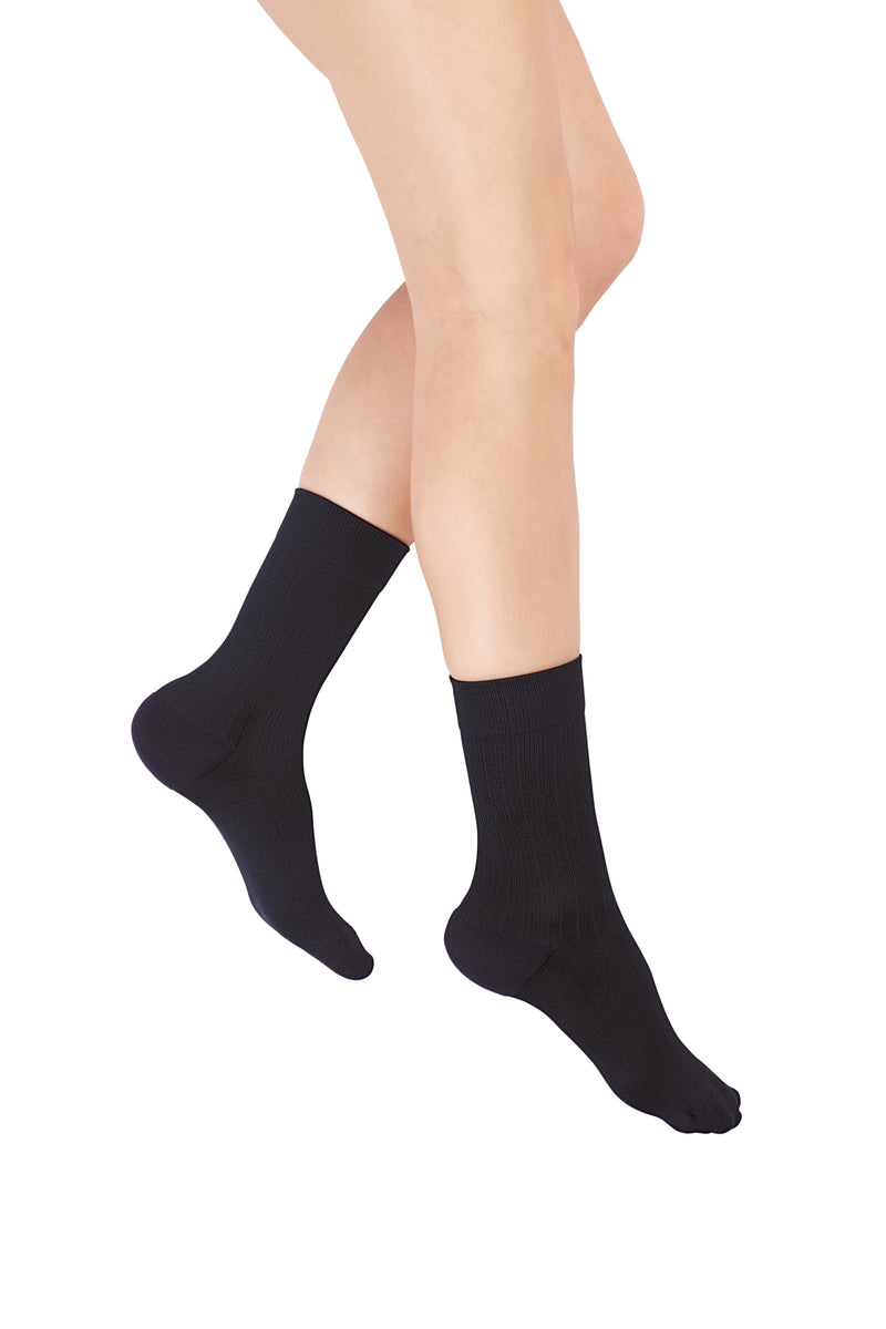 Rejuva Freedom 15-20 mmHg crew length compression sock