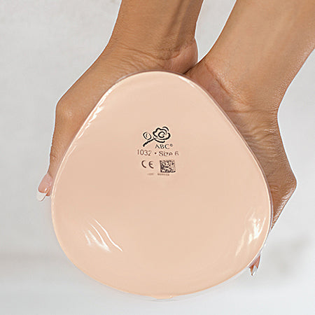 1032 Oval Lightweight Breast Form